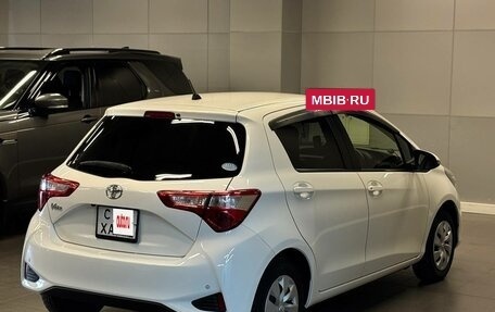 Toyota Vitz, 2019 год, 997 000 рублей, 4 фотография