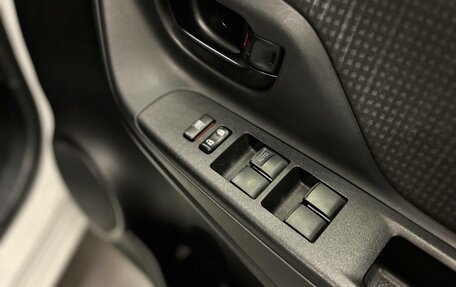 Toyota Vitz, 2019 год, 997 000 рублей, 14 фотография