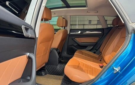 Volkswagen Passat CC, 2021 год, 2 330 000 рублей, 10 фотография