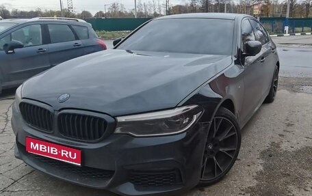 BMW 5 серия, 2018 год, 3 350 000 рублей, 1 фотография