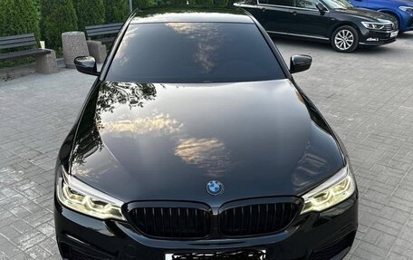 BMW 5 серия, 2018 год, 3 350 000 рублей, 3 фотография