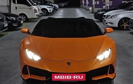 Lamborghini Huracán, 2022 год, 26 820 000 рублей, 3 фотография