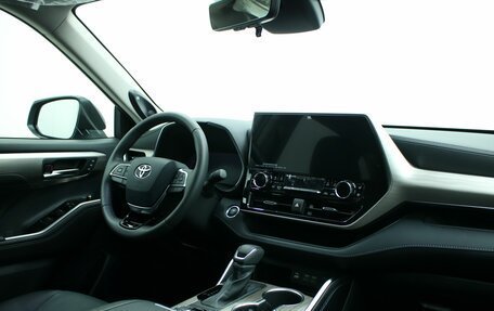 Toyota Highlander, 2025 год, 5 768 000 рублей, 4 фотография
