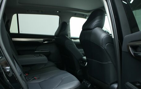 Toyota Highlander, 2025 год, 5 768 000 рублей, 5 фотография