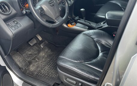 Toyota RAV4, 2010 год, 1 450 000 рублей, 2 фотография