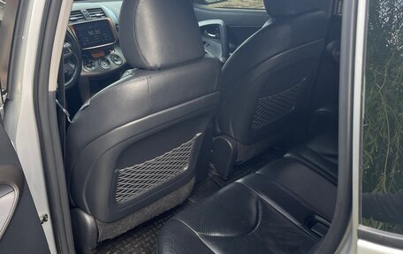 Toyota RAV4, 2010 год, 1 450 000 рублей, 7 фотография