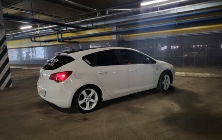 Opel Astra J, 2011 год, 733 333 рублей, 6 фотография