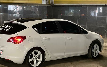 Opel Astra J, 2011 год, 733 333 рублей, 4 фотография