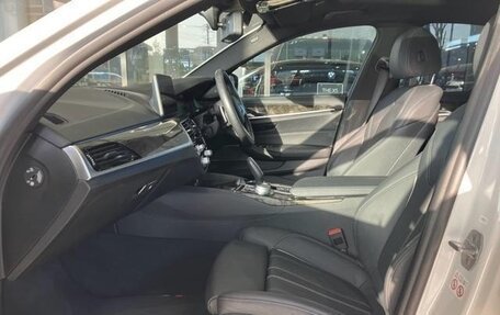 BMW 5 серия, 2021 год, 2 714 000 рублей, 36 фотография