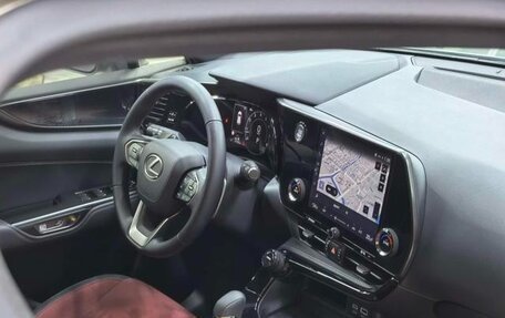 Lexus NX, 2022 год, 3 280 000 рублей, 22 фотография