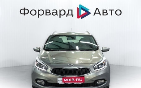 KIA cee'd III, 2013 год, 899 900 рублей, 2 фотография