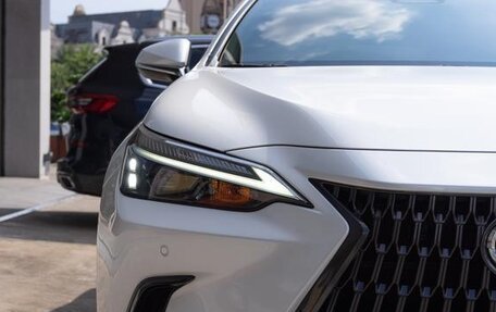 Lexus NX, 2022 год, 3 620 000 рублей, 7 фотография