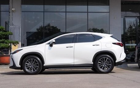 Lexus NX, 2022 год, 3 620 000 рублей, 5 фотография
