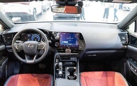 Lexus NX, 2022 год, 3 620 000 рублей, 16 фотография