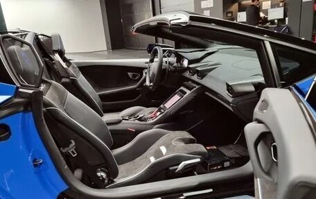 Lamborghini Huracán, 2024 год, 49 480 000 рублей, 14 фотография