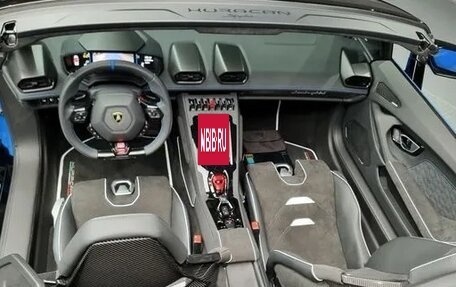 Lamborghini Huracán, 2024 год, 49 480 000 рублей, 8 фотография