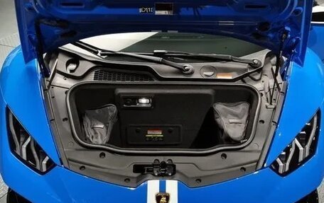 Lamborghini Huracán, 2024 год, 49 480 000 рублей, 17 фотография