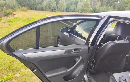 Volkswagen Jetta VI, 2012 год, 890 000 рублей, 17 фотография