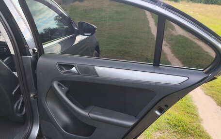 Volkswagen Jetta VI, 2012 год, 890 000 рублей, 13 фотография