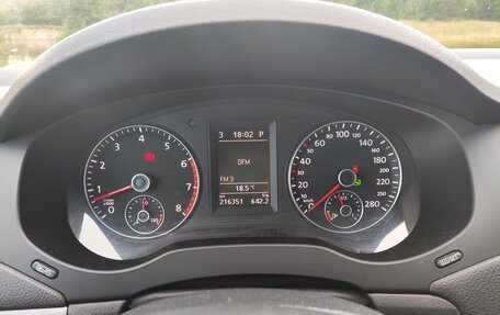 Volkswagen Jetta VI, 2012 год, 890 000 рублей, 23 фотография