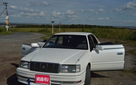 Toyota Crown, 1996 год, 900 000 рублей, 1 фотография