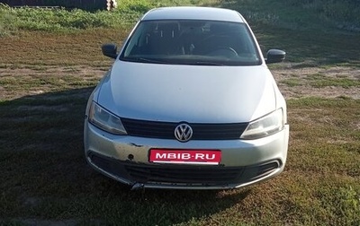 Volkswagen Jetta VI, 2013 год, 400 000 рублей, 1 фотография