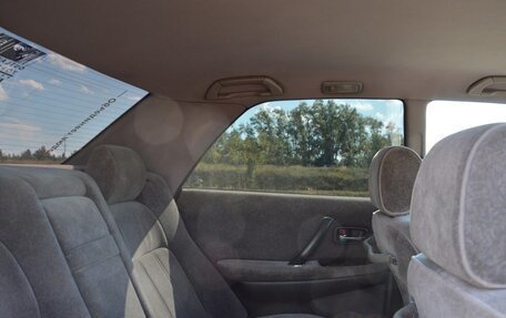 Toyota Crown, 1996 год, 900 000 рублей, 15 фотография