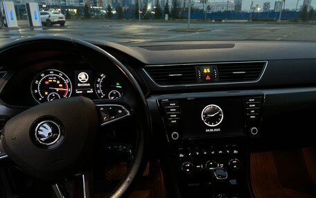 Skoda Superb III рестайлинг, 2017 год, 1 950 000 рублей, 11 фотография