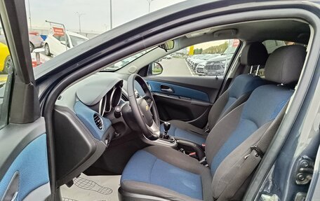 Chevrolet Cruze II, 2013 год, 819 995 рублей, 9 фотография