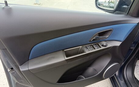 Chevrolet Cruze II, 2013 год, 819 995 рублей, 10 фотография