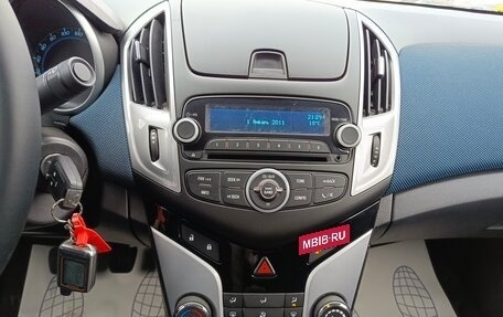 Chevrolet Cruze II, 2013 год, 819 995 рублей, 19 фотография