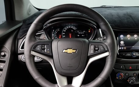 Chevrolet Trax, 2020 год, 996 000 рублей, 7 фотография