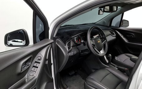 Chevrolet Trax, 2020 год, 996 000 рублей, 5 фотография