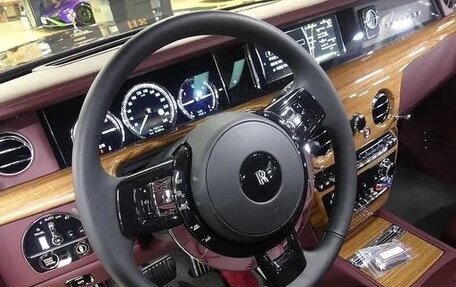 Rolls-Royce Phantom VIII, 2024 год, 80 970 000 рублей, 5 фотография