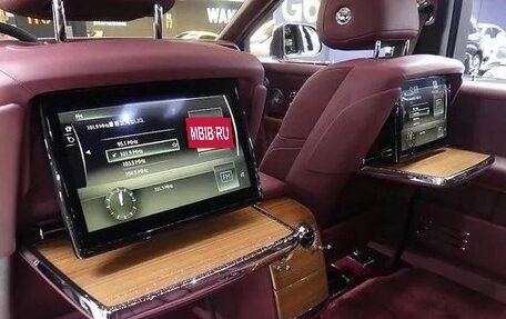 Rolls-Royce Phantom VIII, 2024 год, 80 970 000 рублей, 13 фотография