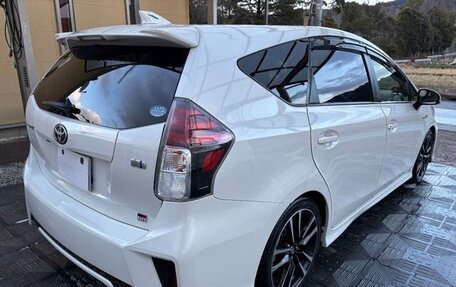 Toyota Prius Alpha I (ZVW40/41), 2021 год, 1 520 000 рублей, 4 фотография