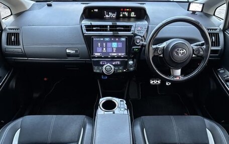 Toyota Prius Alpha I (ZVW40/41), 2021 год, 1 520 000 рублей, 8 фотография