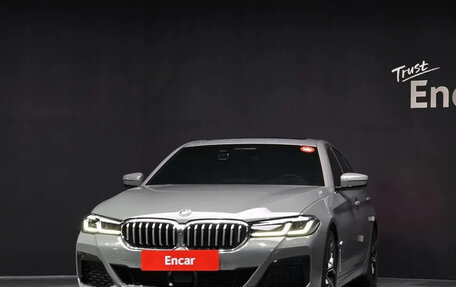 BMW 5 серия, 2021 год, 3 345 000 рублей, 3 фотография