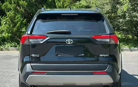 Toyota RAV4, 2023 год, 2 600 325 рублей, 4 фотография