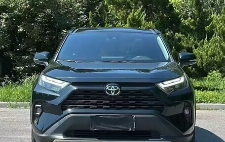 Toyota RAV4, 2023 год, 2 600 325 рублей, 2 фотография