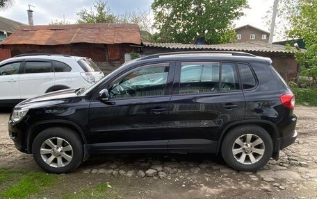 Volkswagen Tiguan I, 2011 год, 1 000 000 рублей, 2 фотография