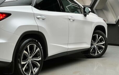 Lexus RX IV рестайлинг, 2016 год, 3 990 000 рублей, 10 фотография