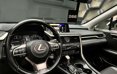 Lexus RX IV рестайлинг, 2016 год, 3 990 000 рублей, 13 фотография