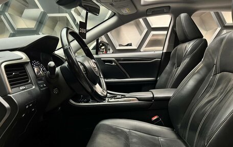 Lexus RX IV рестайлинг, 2016 год, 3 990 000 рублей, 15 фотография