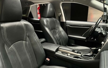 Lexus RX IV рестайлинг, 2016 год, 3 990 000 рублей, 19 фотография