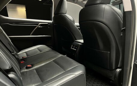 Lexus RX IV рестайлинг, 2016 год, 3 990 000 рублей, 25 фотография