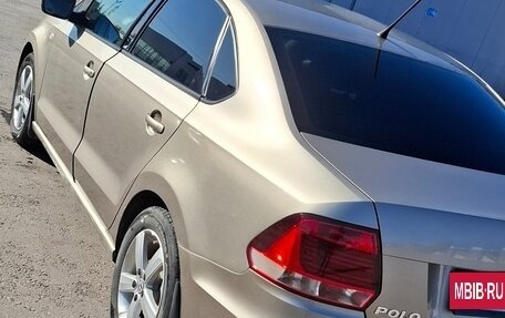 Volkswagen Polo VI (EU Market), 2015 год, 1 100 000 рублей, 4 фотография