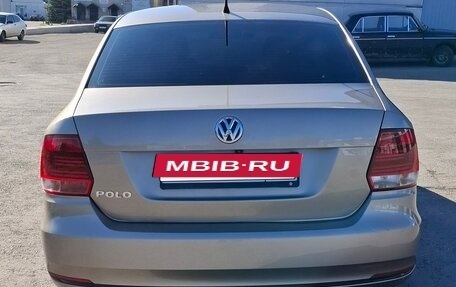 Volkswagen Polo VI (EU Market), 2015 год, 1 100 000 рублей, 3 фотография