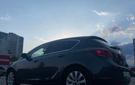 Opel Astra J, 2010 год, 870 000 рублей, 6 фотография