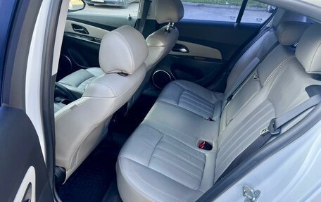 Chevrolet Cruze II, 2013 год, 850 000 рублей, 7 фотография